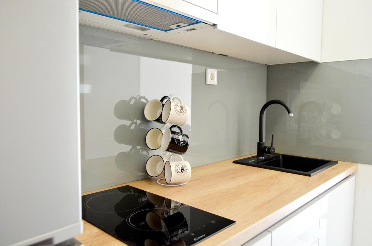 Mihaela Studio Apartmans 150M Near The Beach Kaštela Eksteriør billede